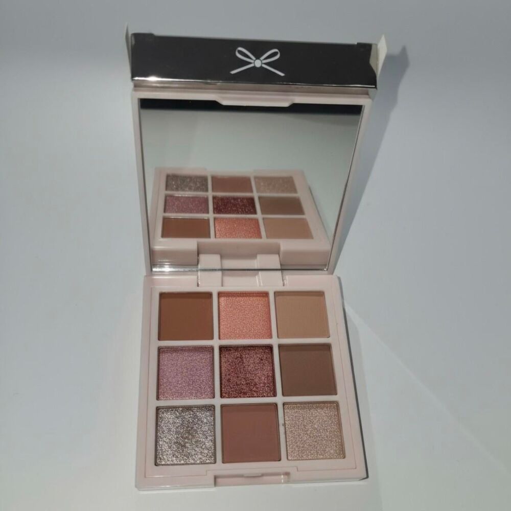 Ciaté London 9 shade eyeshadow palette